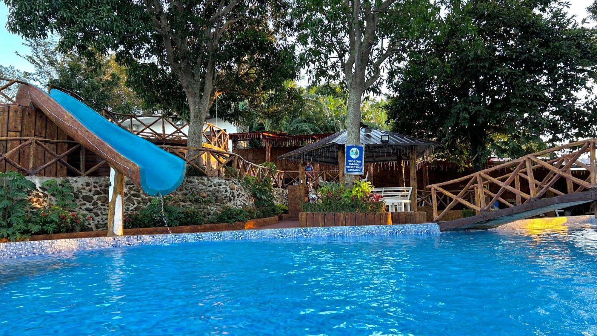 Santiago Private Resort Pililla Kültér fotó
